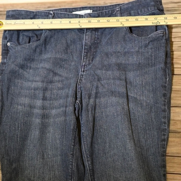 CHRISTOPHER & BANKS Straight Leg Denim Jeans Ankle Zip Detail SIZE 12 - Picture 4 of 7